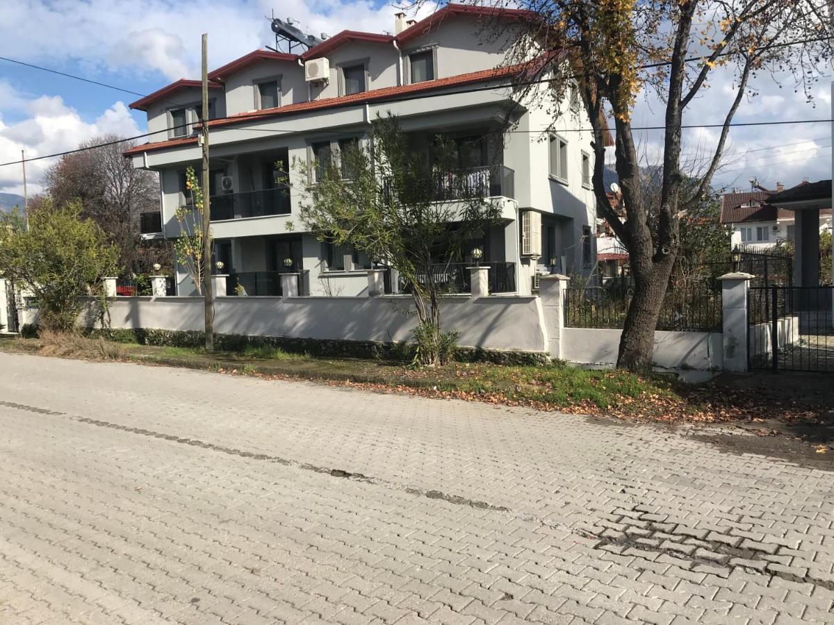 Golden Lake Aparts Aparthotel Koycegiz Bagian luar foto