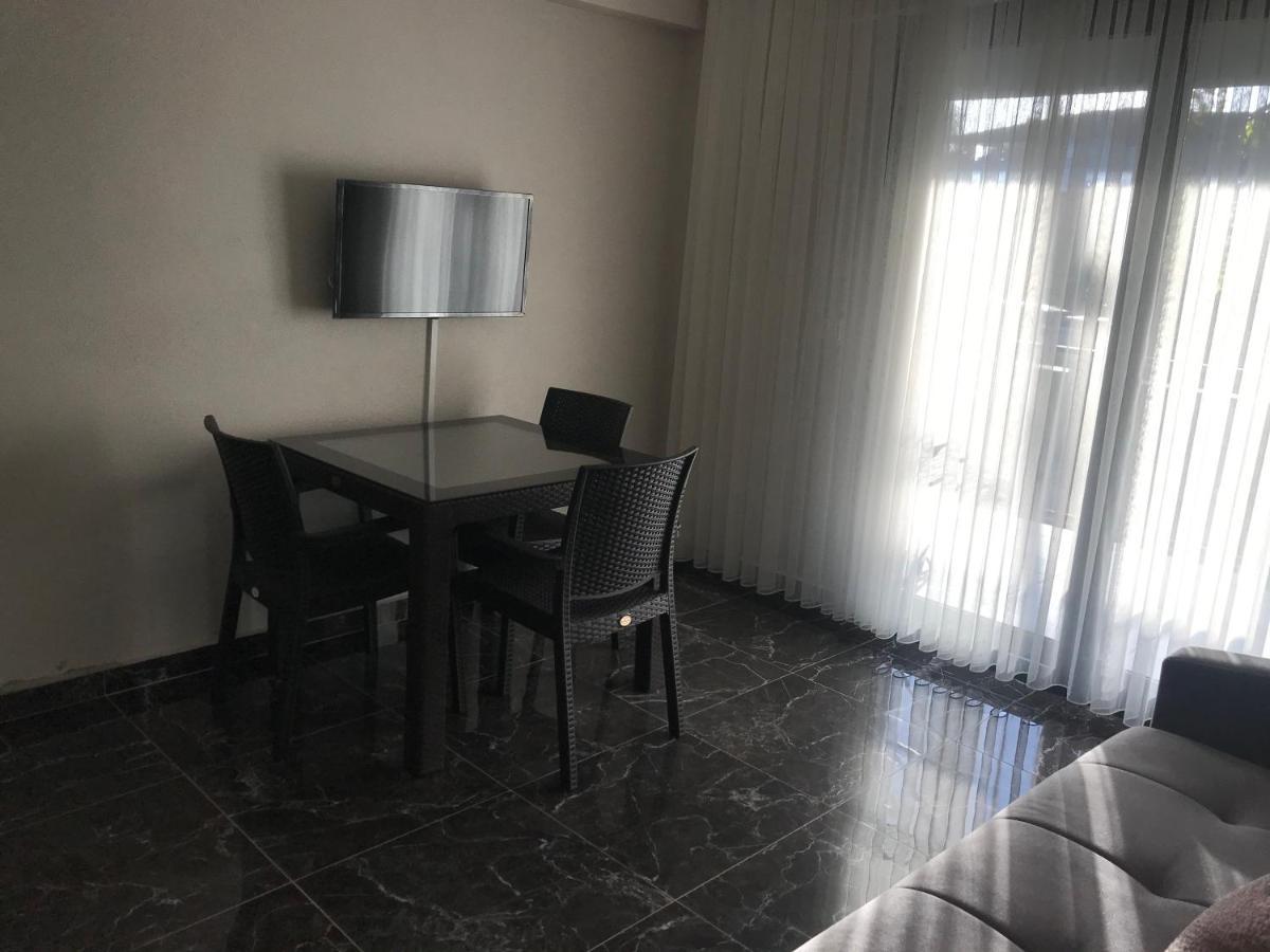Golden Lake Aparts Aparthotel Koycegiz Bagian luar foto